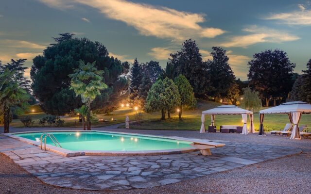 Palazzo Cavagna Sangiuliani