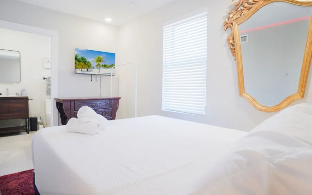 Luxury Comfort Apartment with Parking