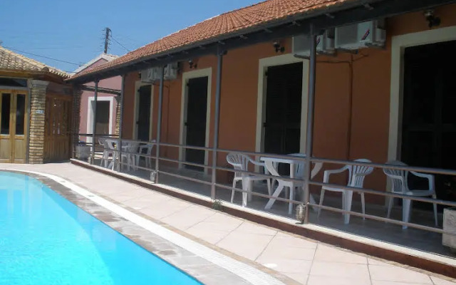 Sunflower Apartments