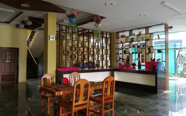 Gold Star hotel