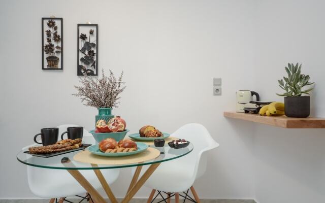 Smirida Suites