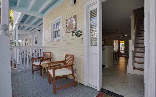 A Place In Paradise by Avantstay Key West Walkable w/ Shared Pool Week Long Stays Only