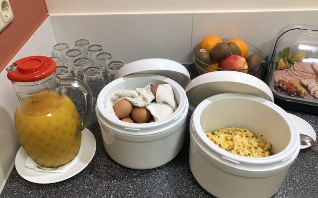 Haus des Volkes - Das Bauhaushotel