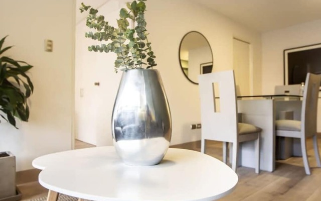 w Centric 1BR w AC in Miraflores