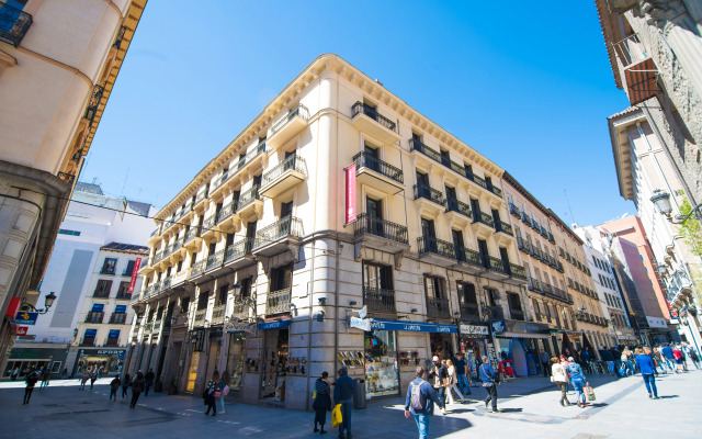 Petit Palace Preciados