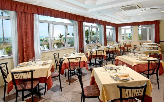 Hotel Diana