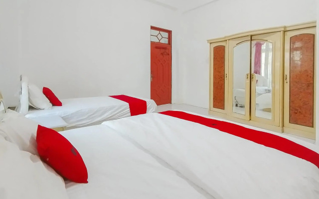 OYO 2301 Hocky Guest House