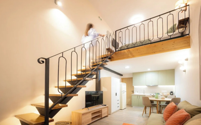 Vayas Residences Agora
