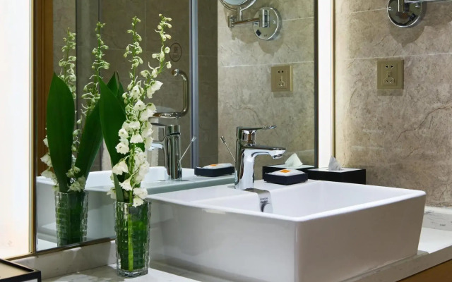 The QUBE Hotel Shanghai Sanjiagang