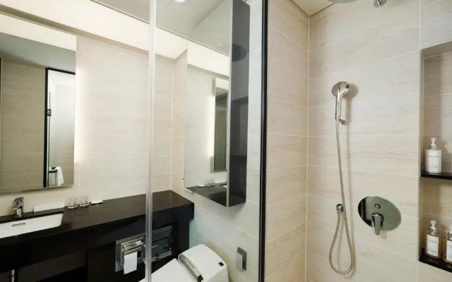 Newcz Lct Residence