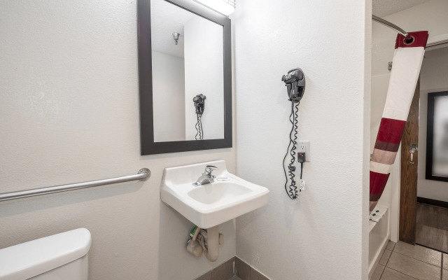 Red Roof Inn Springfield, MO