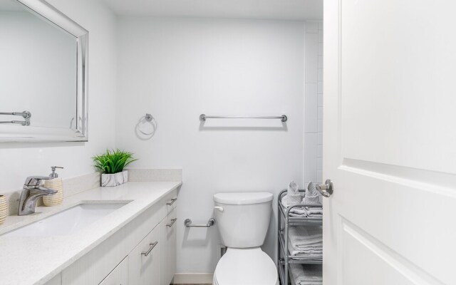 GLOBALSTAY. Downtown Hamilton Apartments