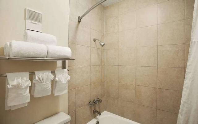 Days Inn By Wyndham Alexandria