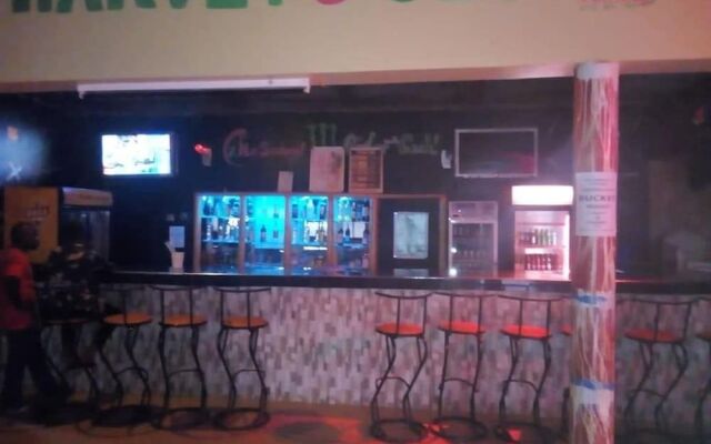Da Harvey Lounge