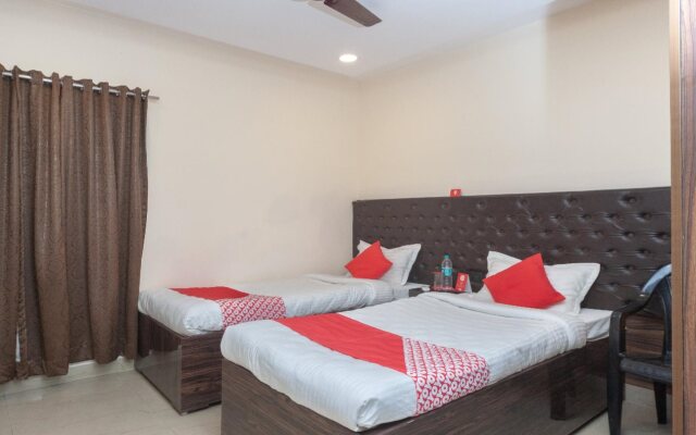 Hotel Lions India by OYO Rooms