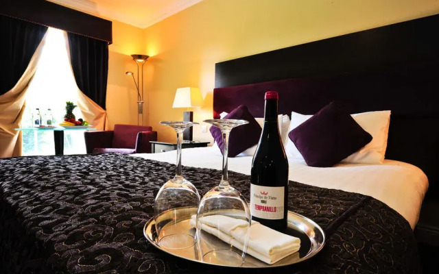 Athenaeum House Hotel