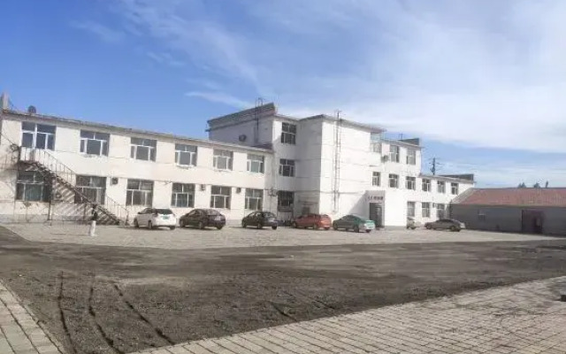 Oriental Pearl Hotel