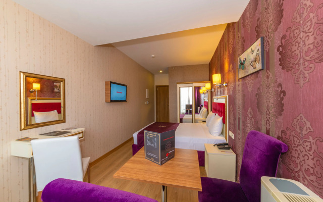 Harmony Hotel