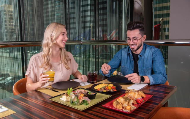 Centro Al Manhal by Rotana
