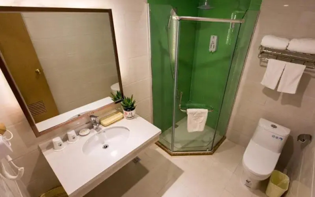 Vatica Anhui Liuan Jinzhai County Dabie Hill Logistics Park Hotel