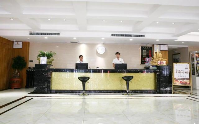 Bohui Boutique Hotel (Wuhan High-speed Railway Station Honggangcheng Subway Station)