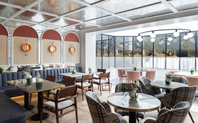 The Alest Hotel