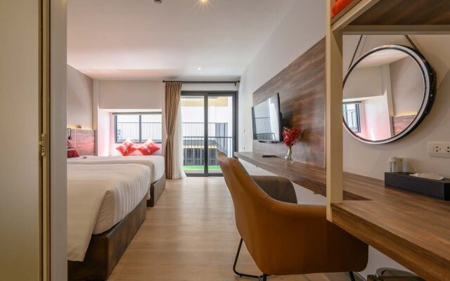 Tour De Phuket Hotel