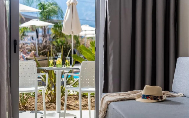 ONEIRO Boutique Hotel