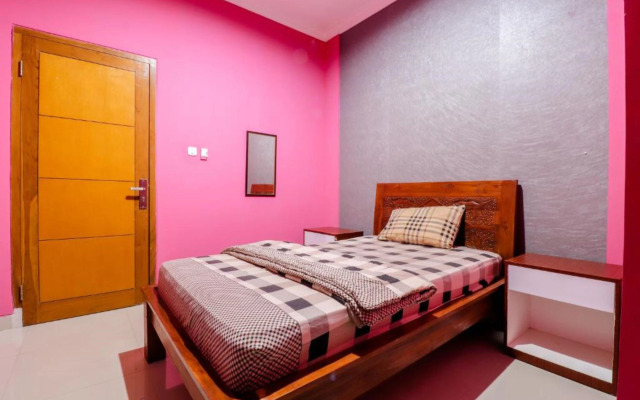 Khatarina Female Residence by ZUZU