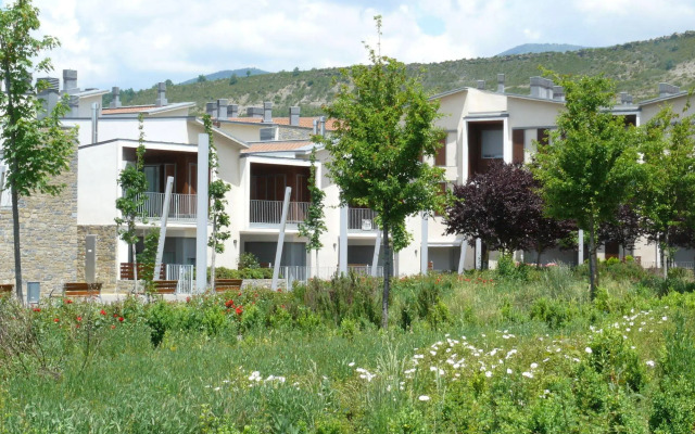 APARTMENTSUITESPAIN FORMIGAL ORDESA Jardín
