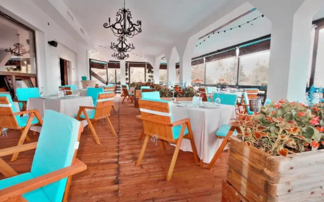Alpin Resort Hotel - Apartament 2403; 2404