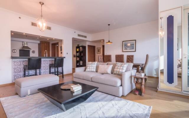 Luxury Apartment With Panoramic-view of Dubai Marina