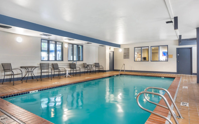 Comfort Inn Federal Way - Seattle