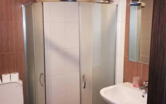 7 Days Hotel Suites