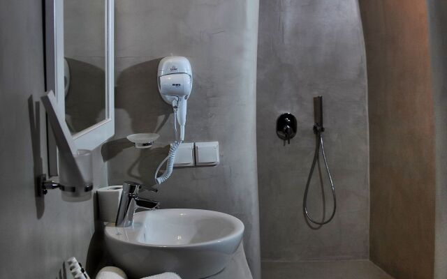 Thirea Suites & Studios - Adults Only