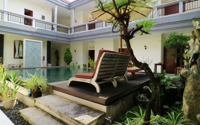Teges Inn Kuta