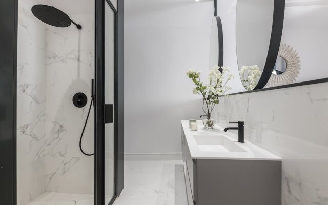 Home Club Alcala Apartments