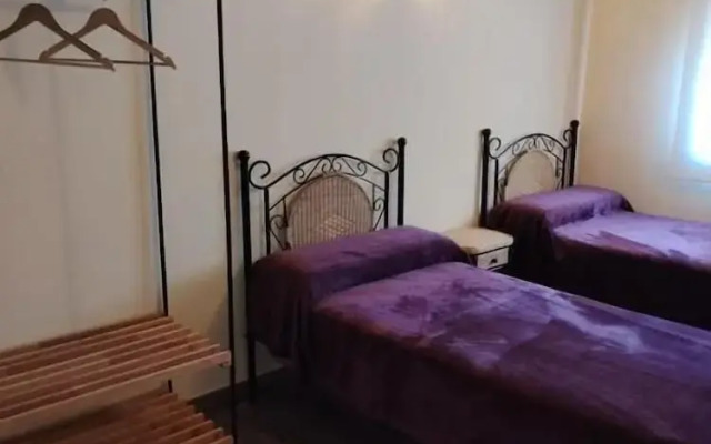 Casas Del Barranco De La Hoz