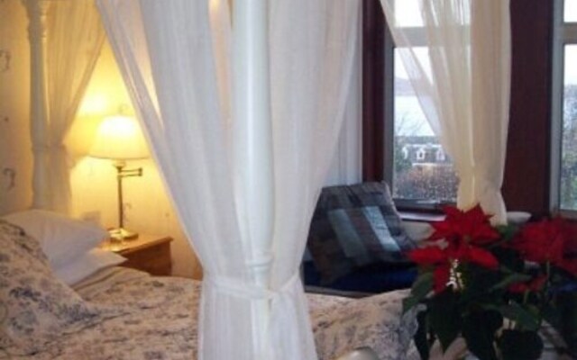 Roseneath Guest House