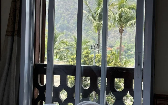 Villa Thida Mekong Riverside