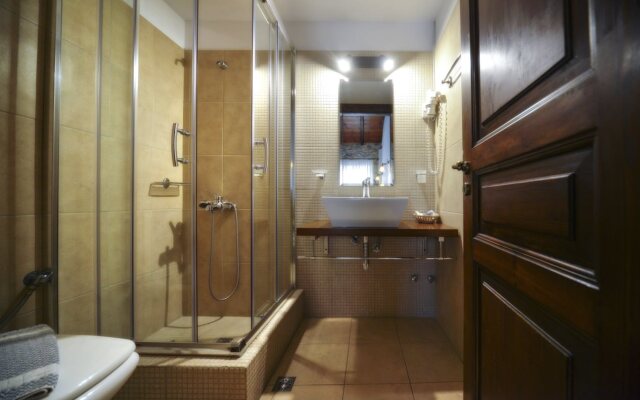 Eos Authentic Experience