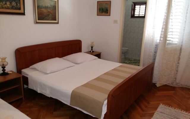 Big apt W.large Terrace&great sea View,close Beach