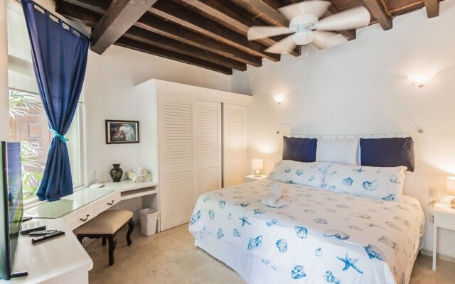 Royal Palms 5 2 Bedroom Condo by RedAwning