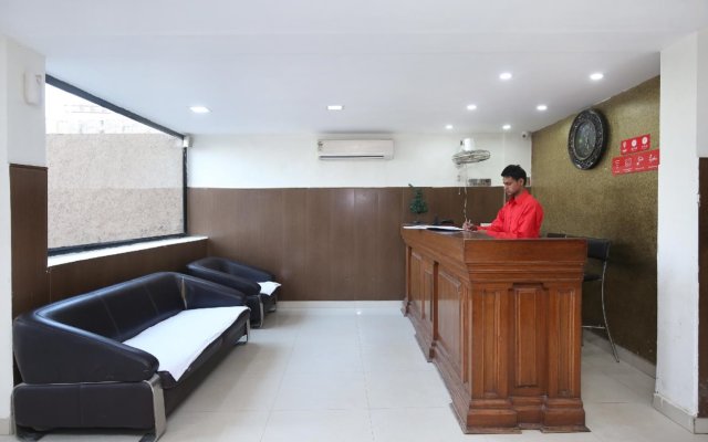 Hotel The Grand By OYO Rooms