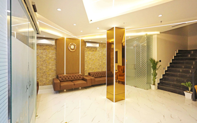 Treebo The Armani Near Igi Airport