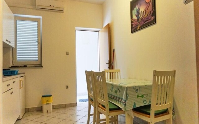 Tatjana - 300 m From Beach - A2