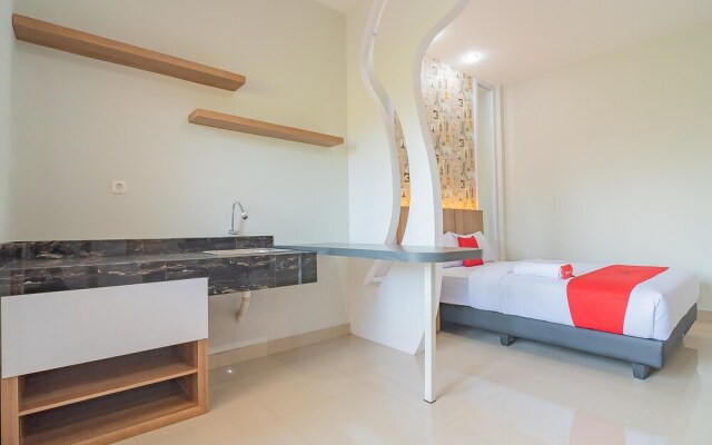 Harry House Guest House by RedDoorz