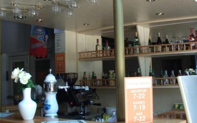 Part Hotel Balatonlelle