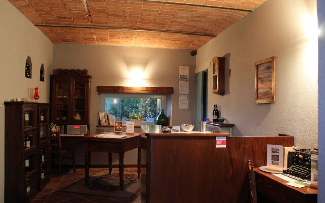 Red Wine - Guest House