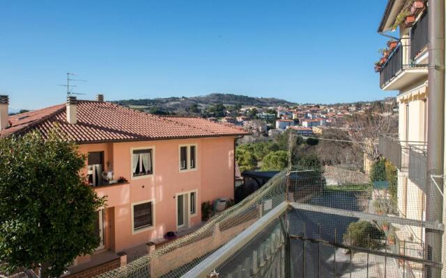 S34 - Sirolo, Quadrilocale in Centro Arredato Con Gusto